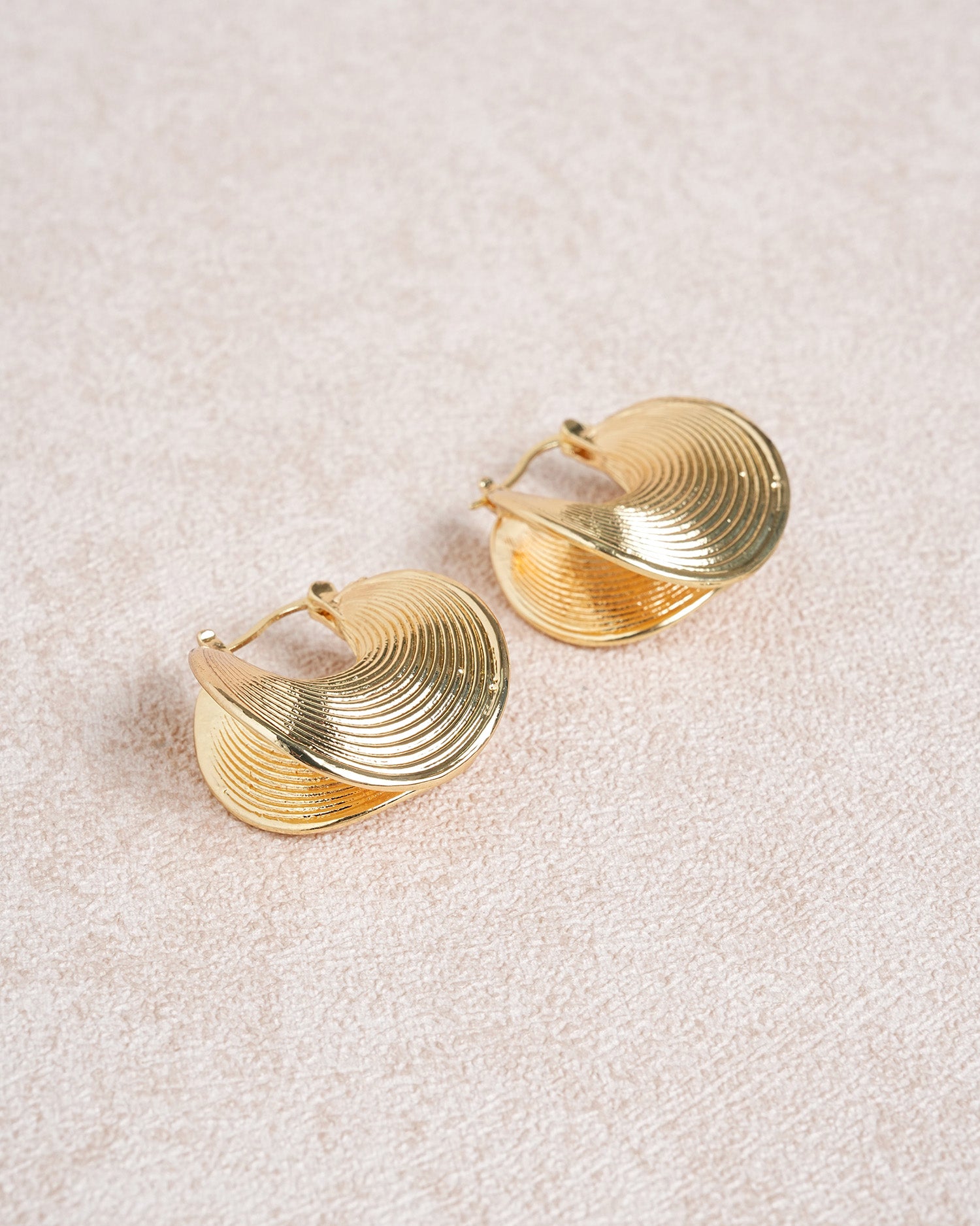 Women's Earrings Gold - RIHOAS