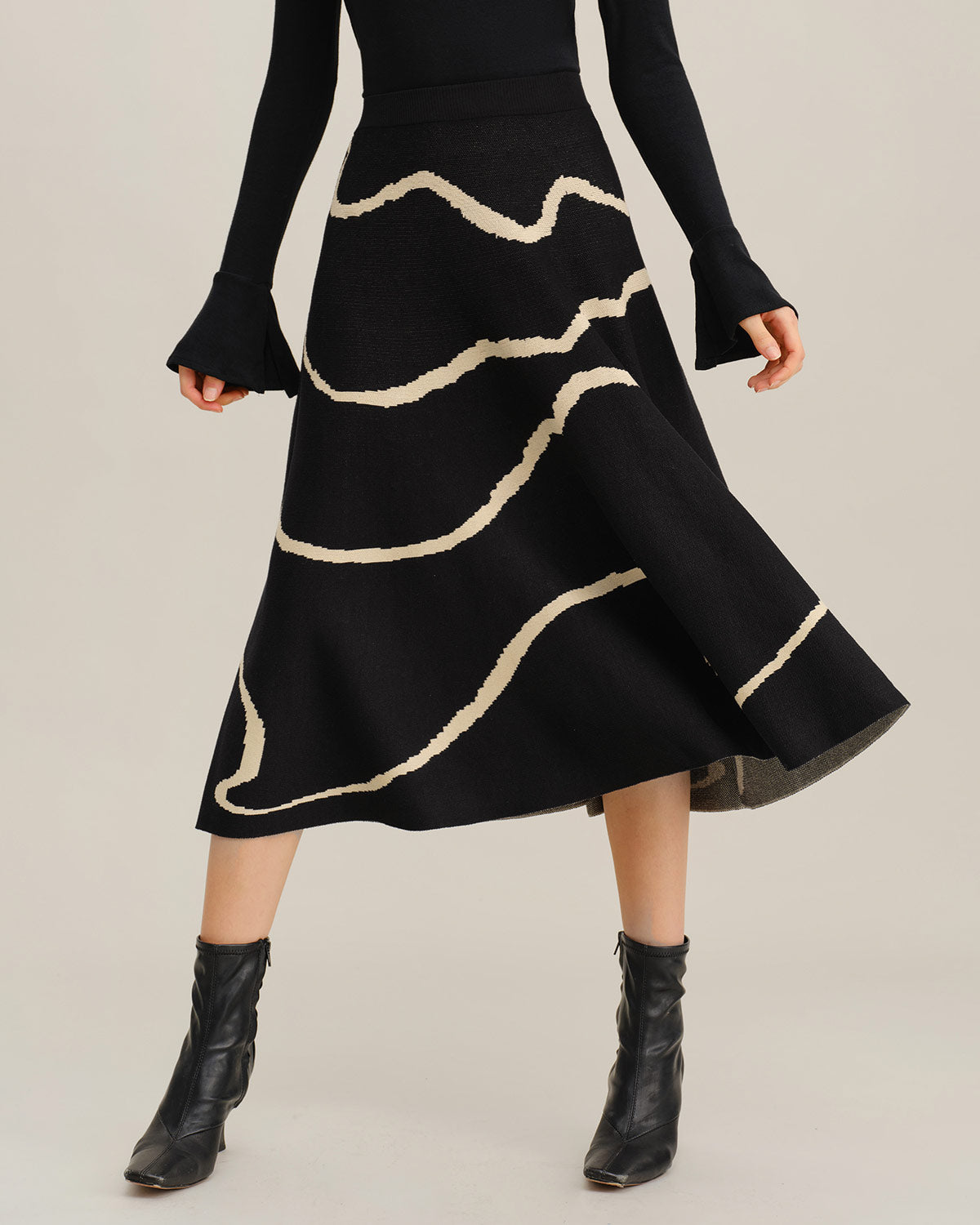 Women's Knitted Viscose Skirt Black Bottoms - RIHOAS