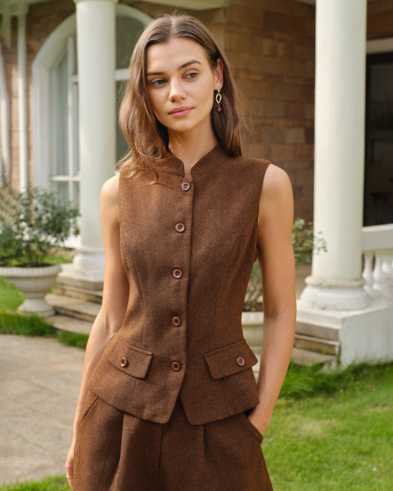 Brown Sleeveless Pockets Button Tank Top 01