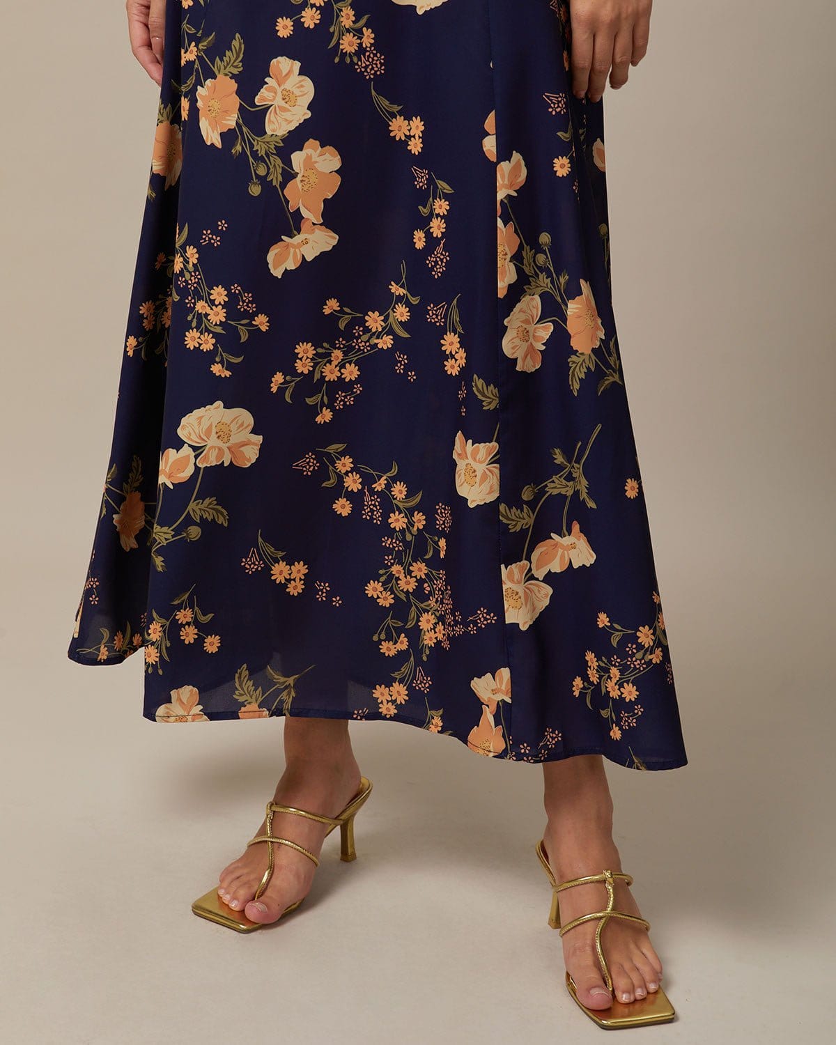 The Navy Floral Backless Maxi Dress Dresses - RIHOAS