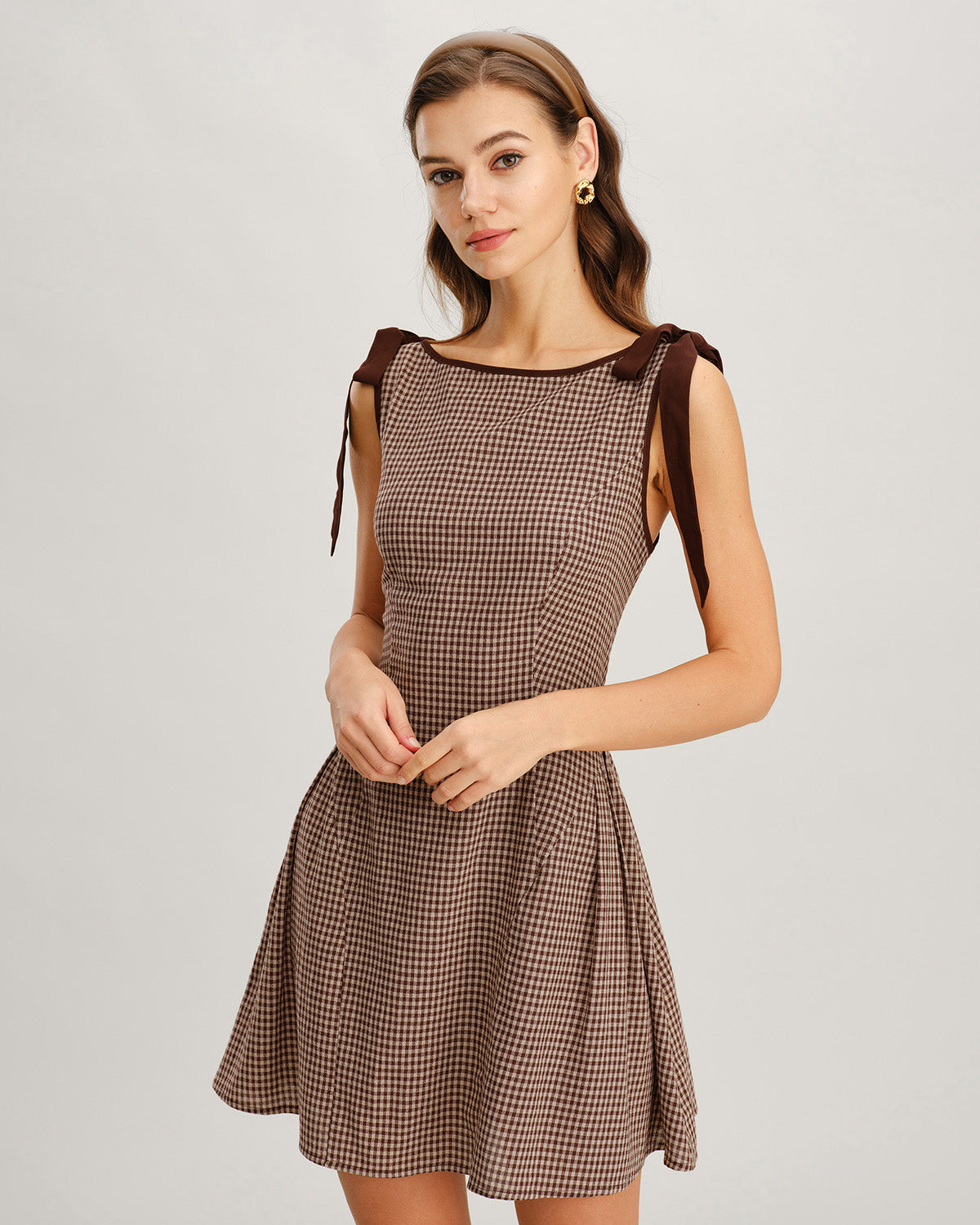 How Old Does Something Have to Be to Be Vintage — and Should You Buy Vintage or Vintage-Inspired?