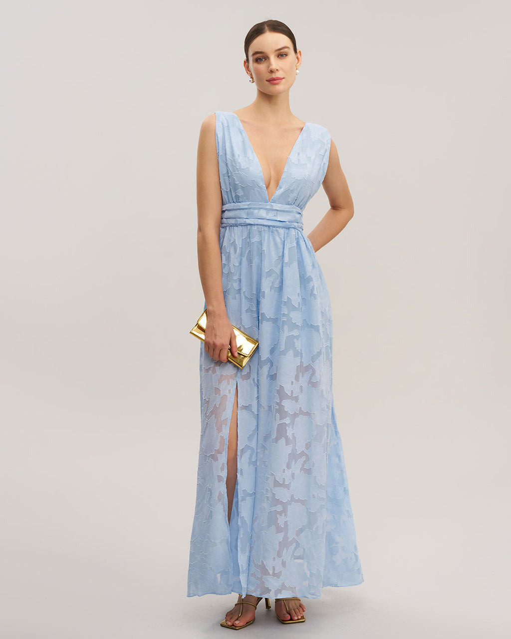2025 Summer Vacation Outfits Guide – Curated Resort Looks for Women | Rihoas