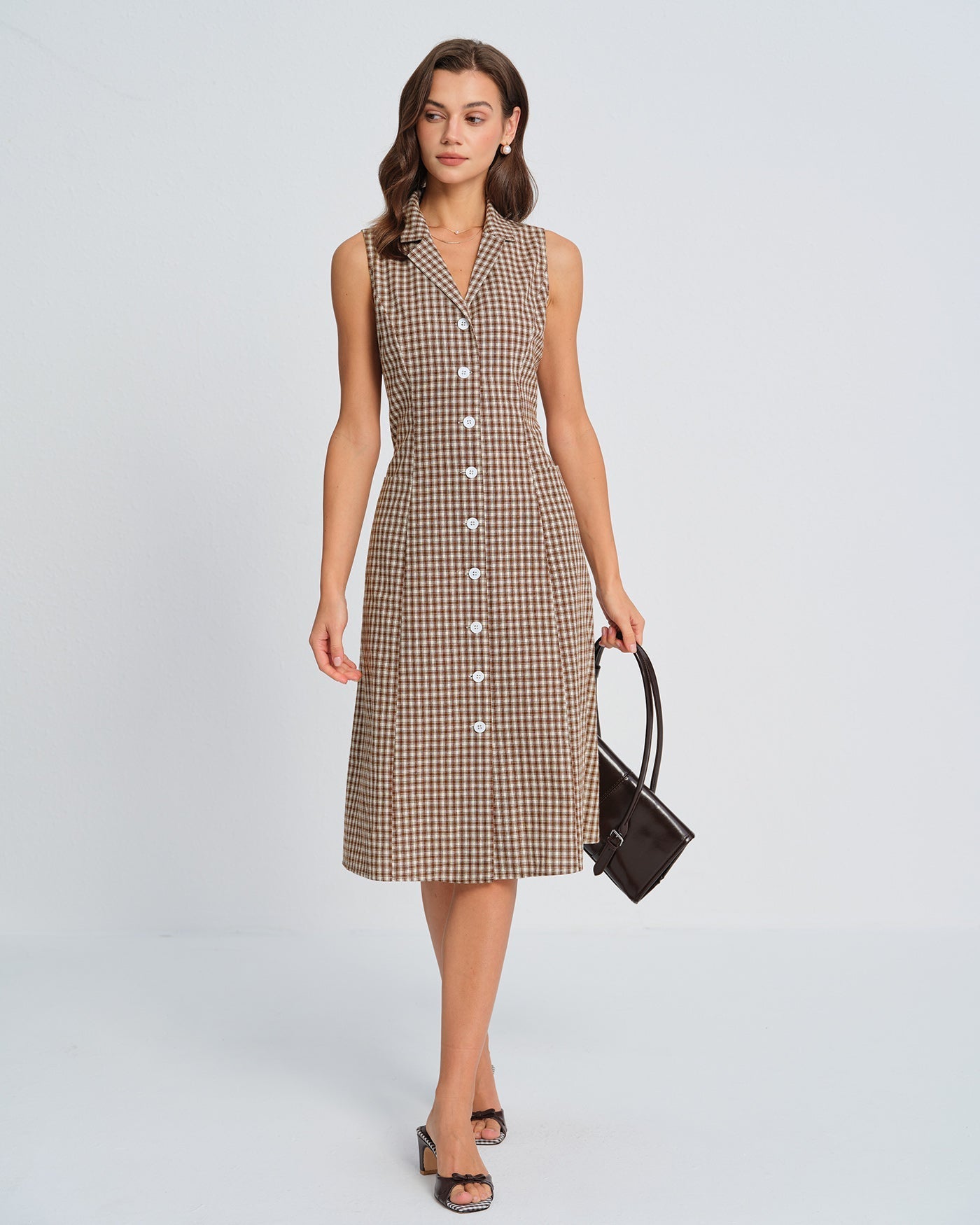 Business Casual for Women: What to Wear (and Buy) in 2026