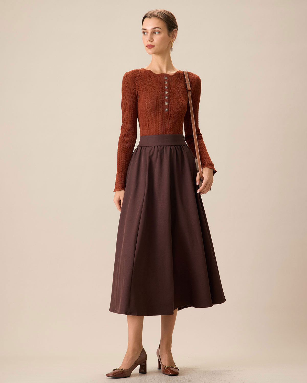 Brown round neck slim fit sweater for family Christmas dinner outfit