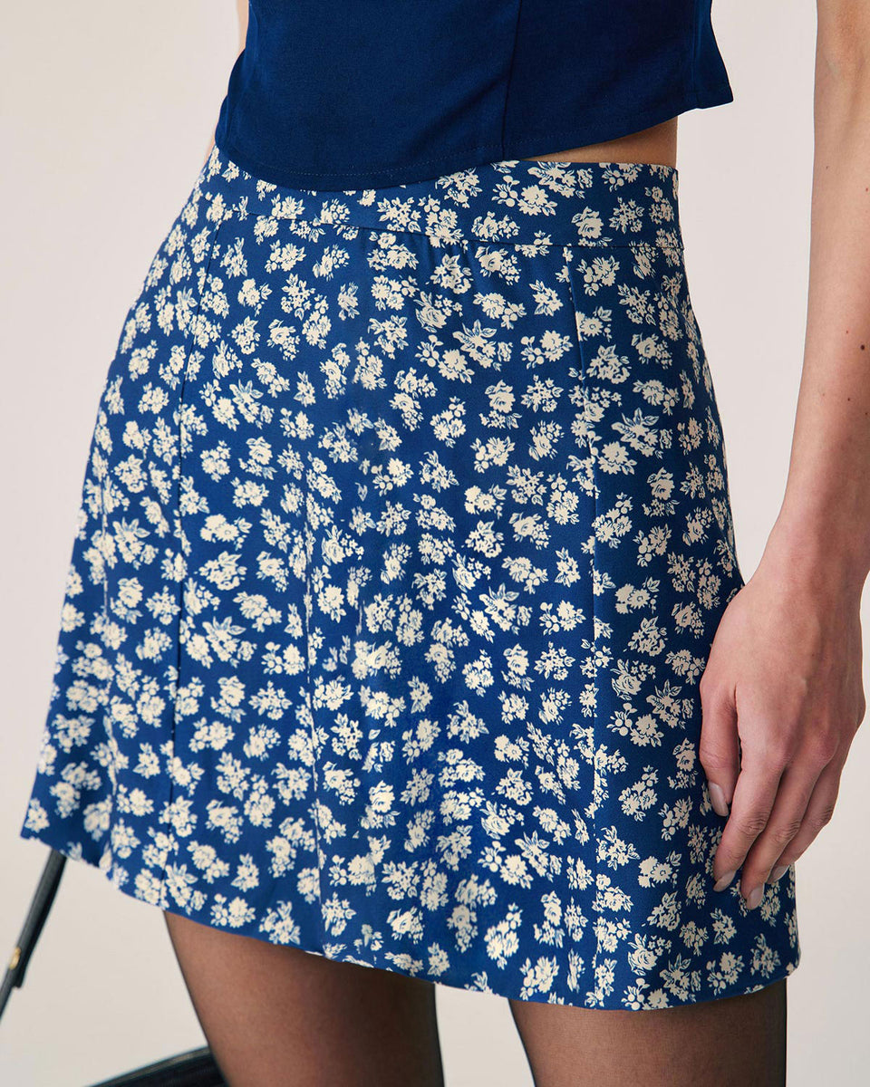 Navy floral A-line mini skirt, an affordable vintage-style skirt