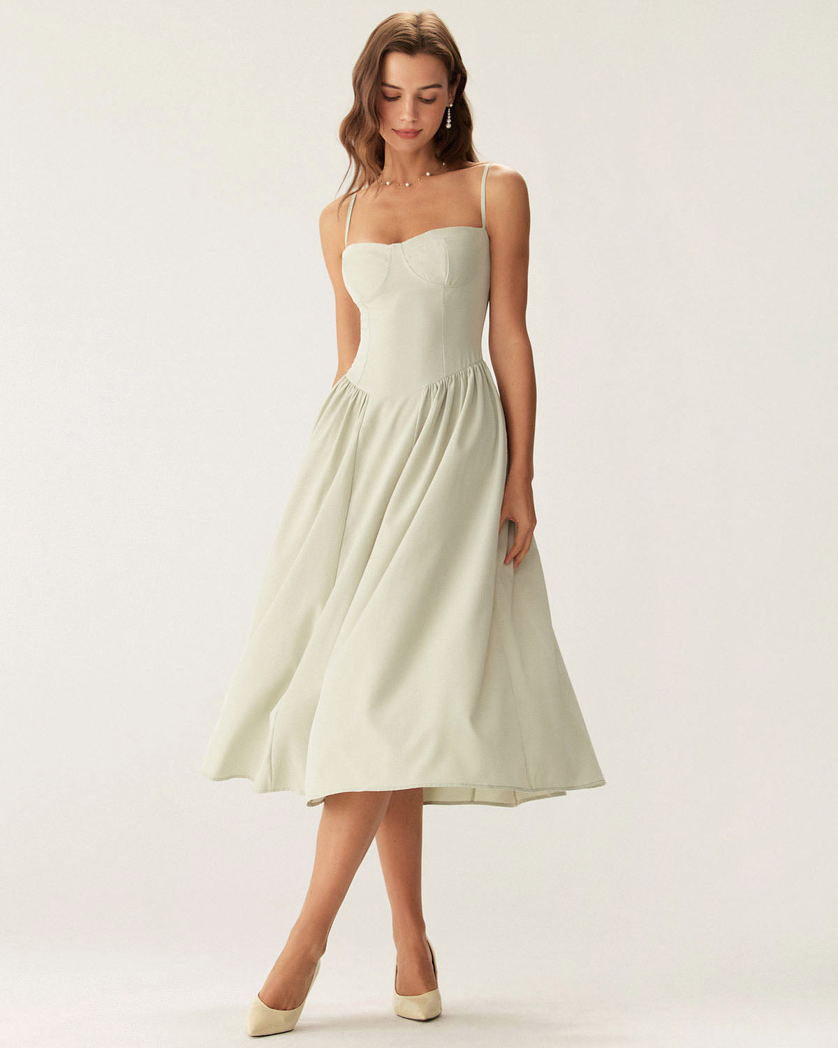 Rihoas Sweetheart Neck Bustier Midi Dress in Sage Green