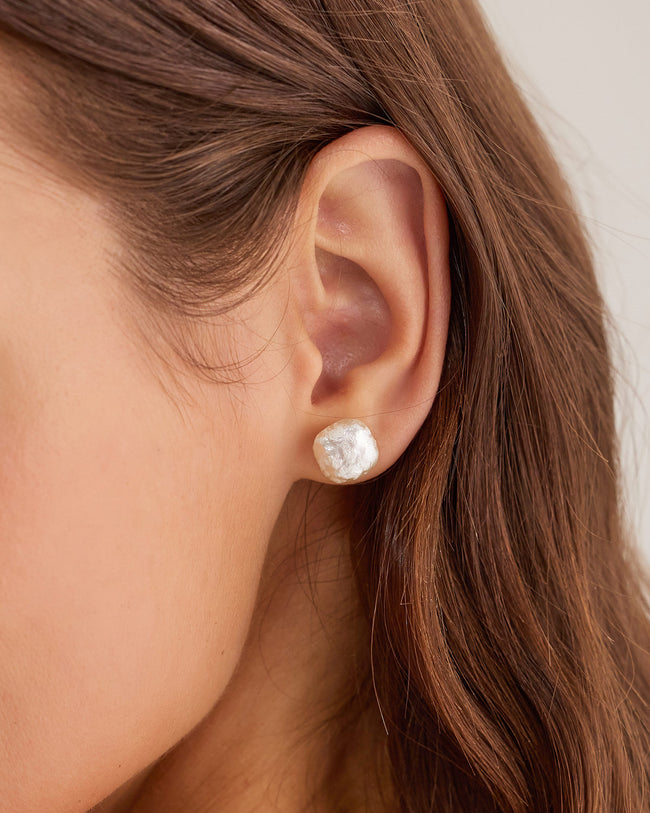 Silver Pearl Earrings