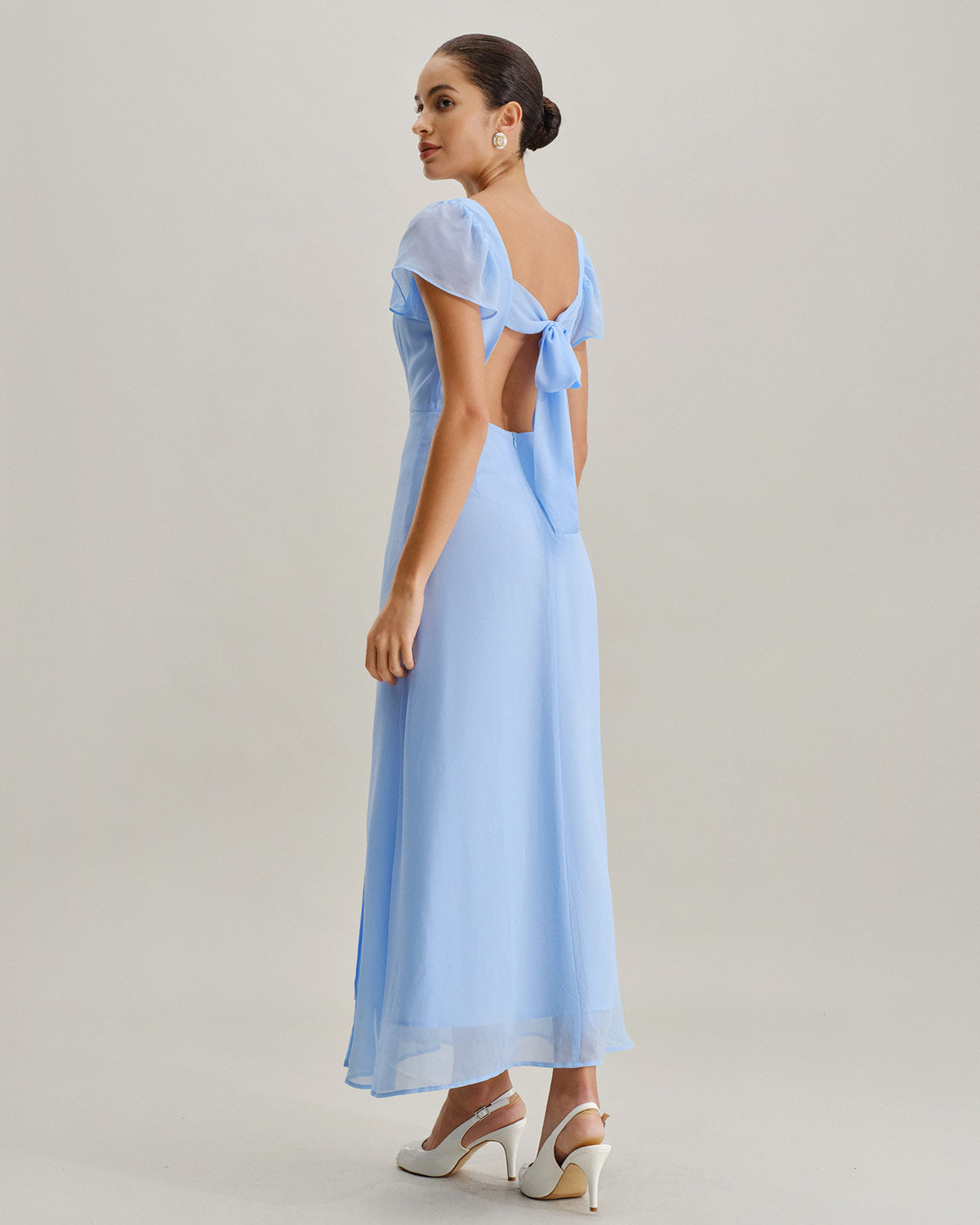 Blue Sweetheart Neck Chiffon Maxi Dress