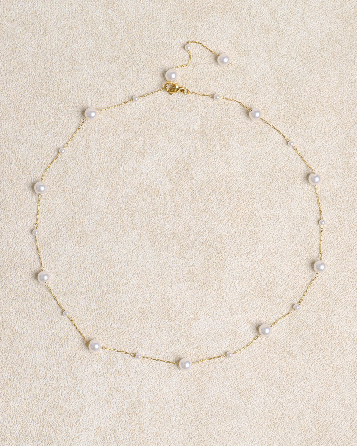 White Pearl Alloy Necklace - RIHOAS
