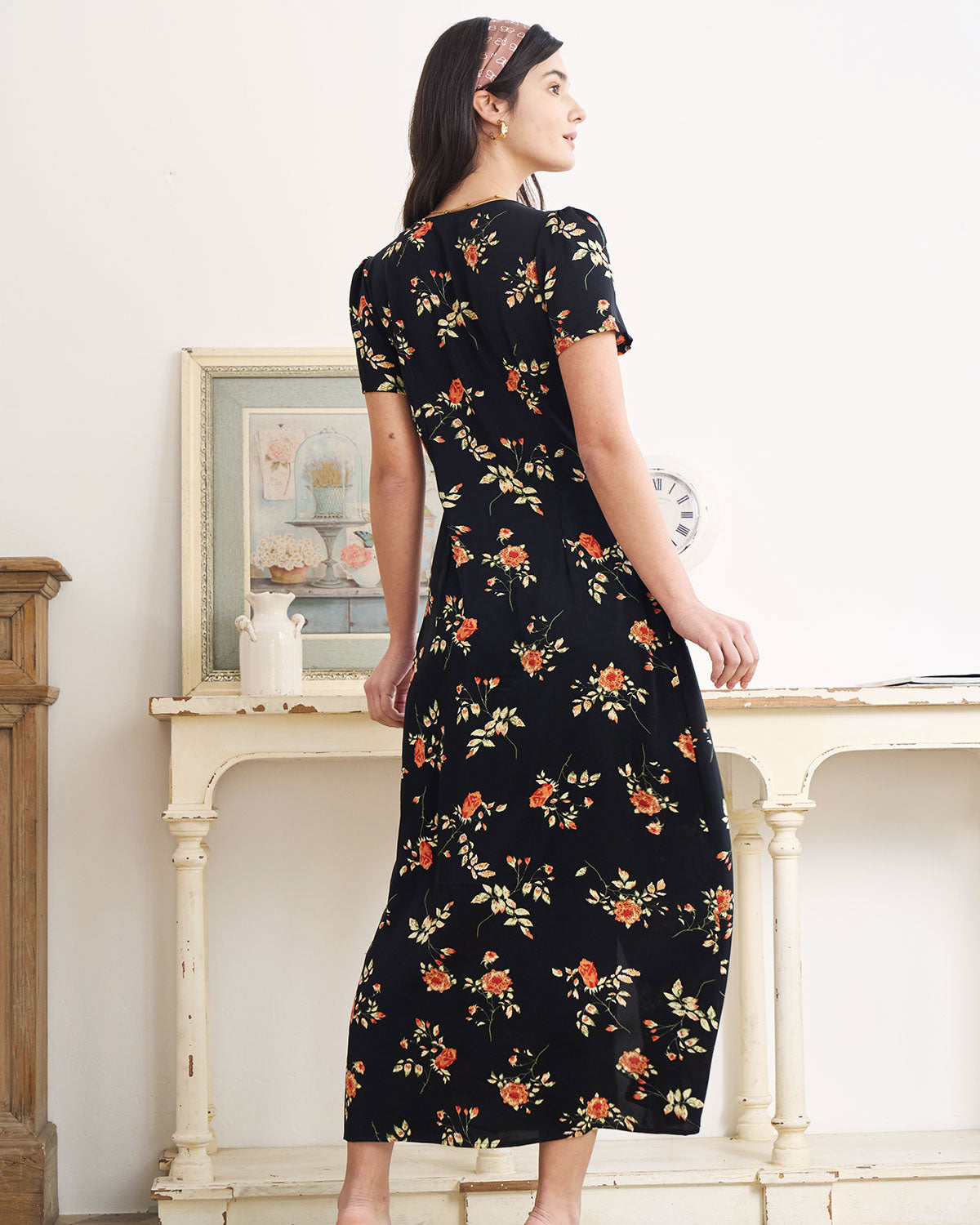 The Black V Neck Floral Short Sleeve Maxi Dress - Short Sleeve Day&Evening Casual Maxi Dress - Black - Dresses