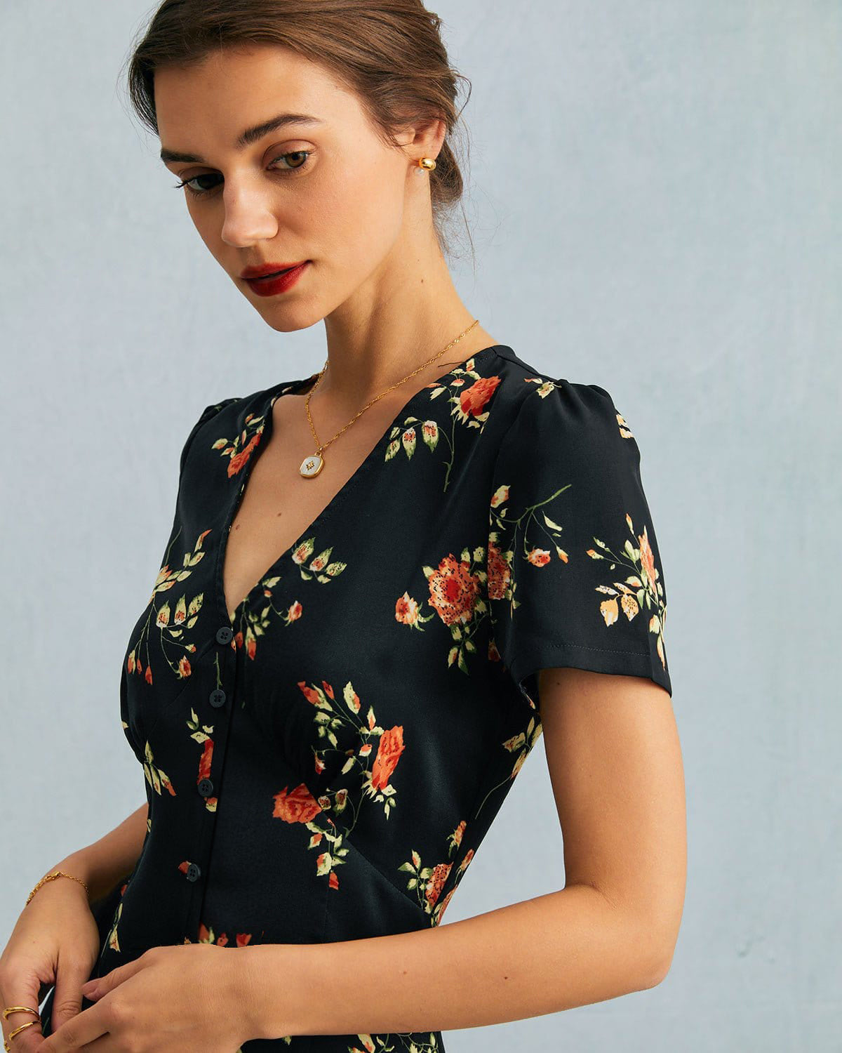 The Black V Neck Floral Short Sleeve Maxi Dress - Short Sleeve Day&Evening Casual Maxi Dress - Black - Dresses