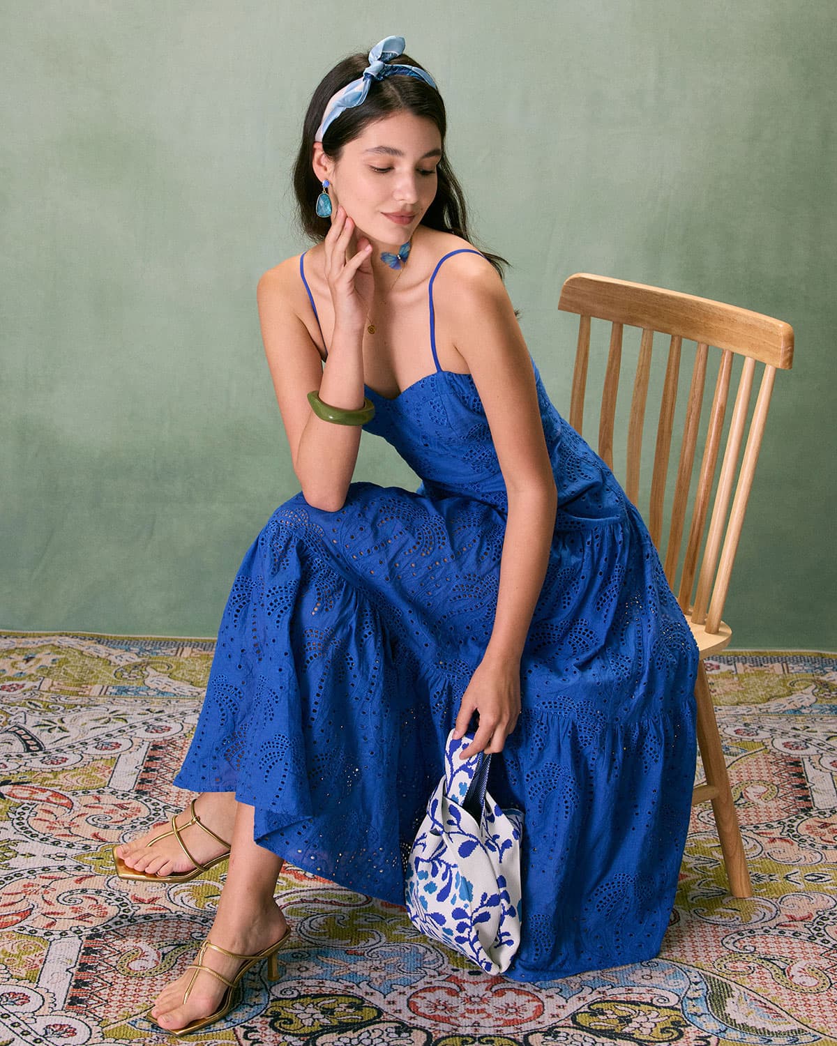 The Blue Sweetheart Neck Embroidery Midi Dress Dresses - RIHOAS