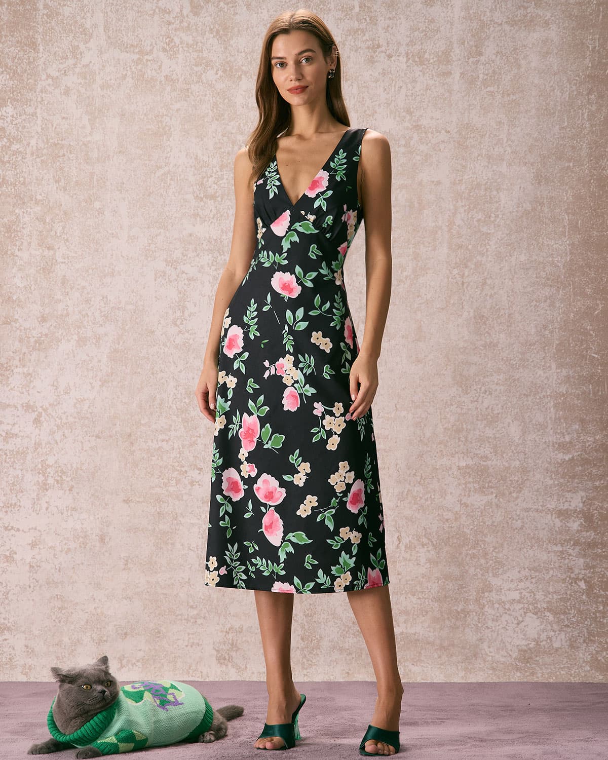 The Black V Neck Tie Back Floral Midi Dress & Reviews - Black - Dresses ...