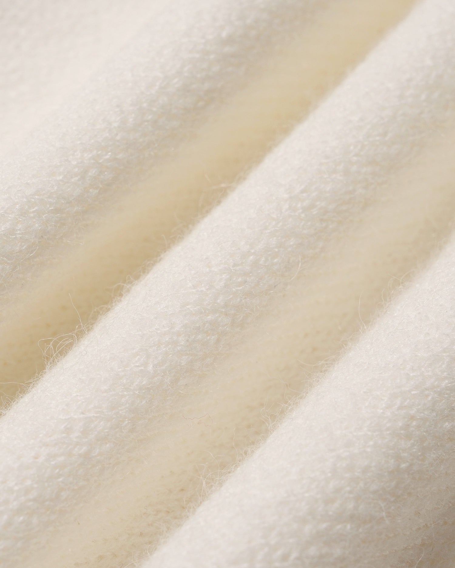Off White Single Breasted Knit Cardigan 04