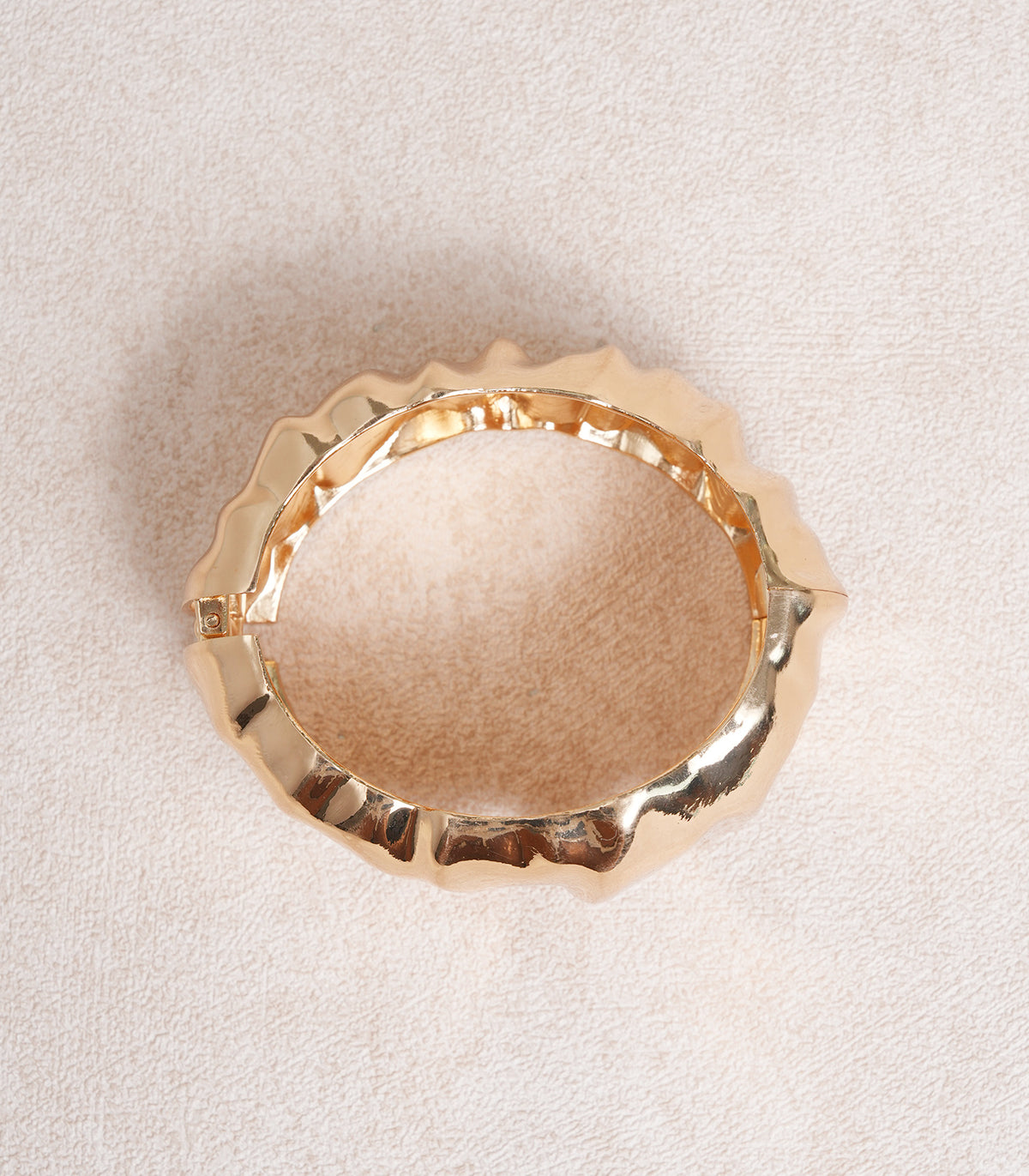 Women's Electroplated Metal Wide Bracelet Bracelets - RIHOAS