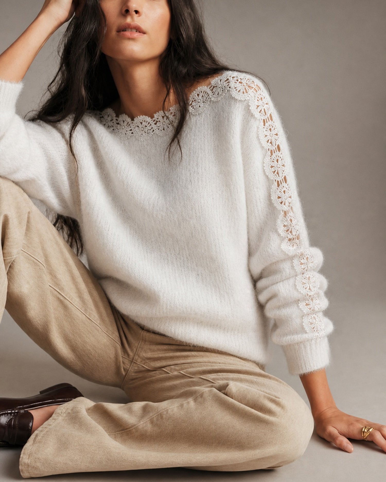 White Boat Neck Cut Out Sweater 01