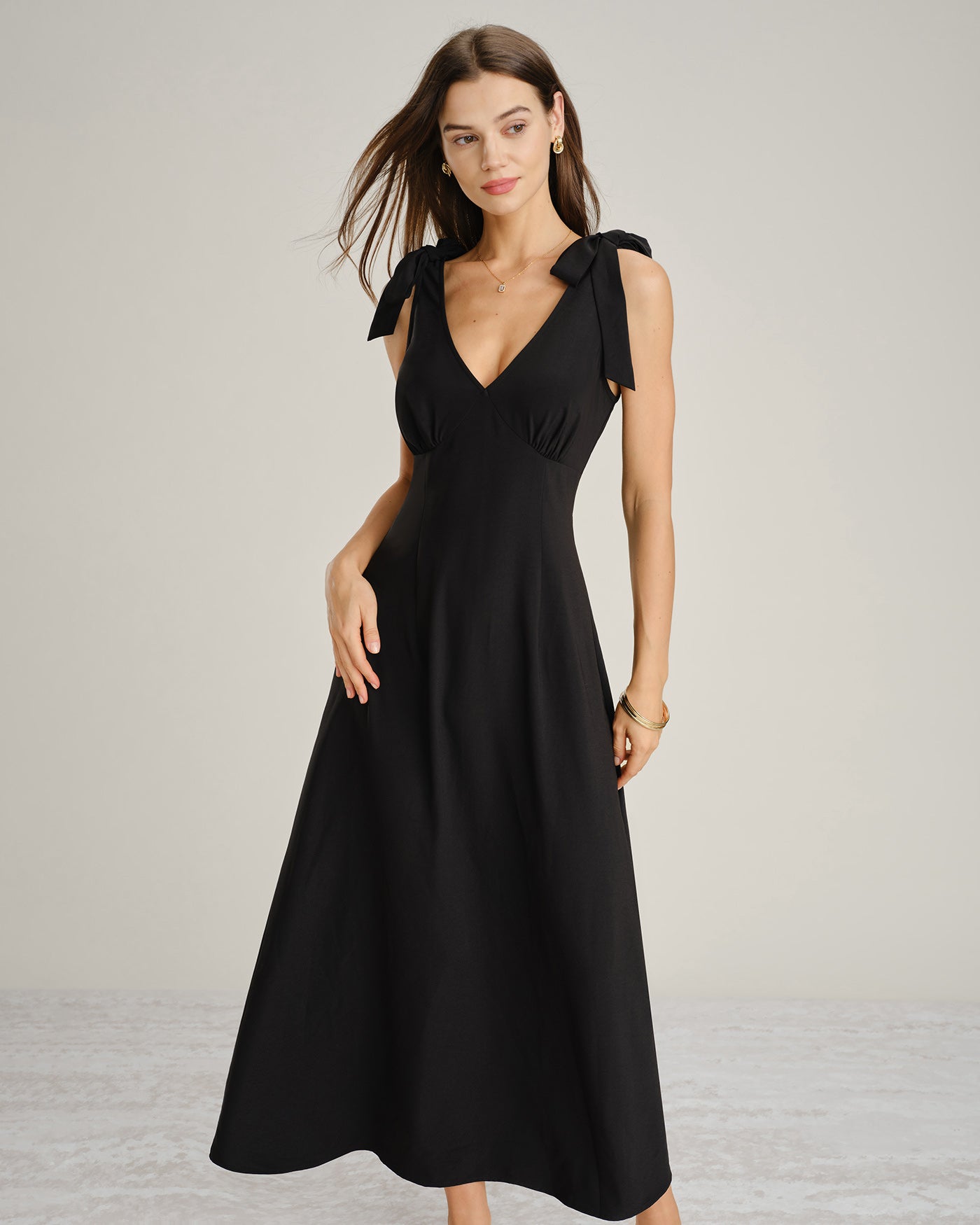 black dresses for women maxi Black Solid Tie Strap A-Line Maxi Dress
