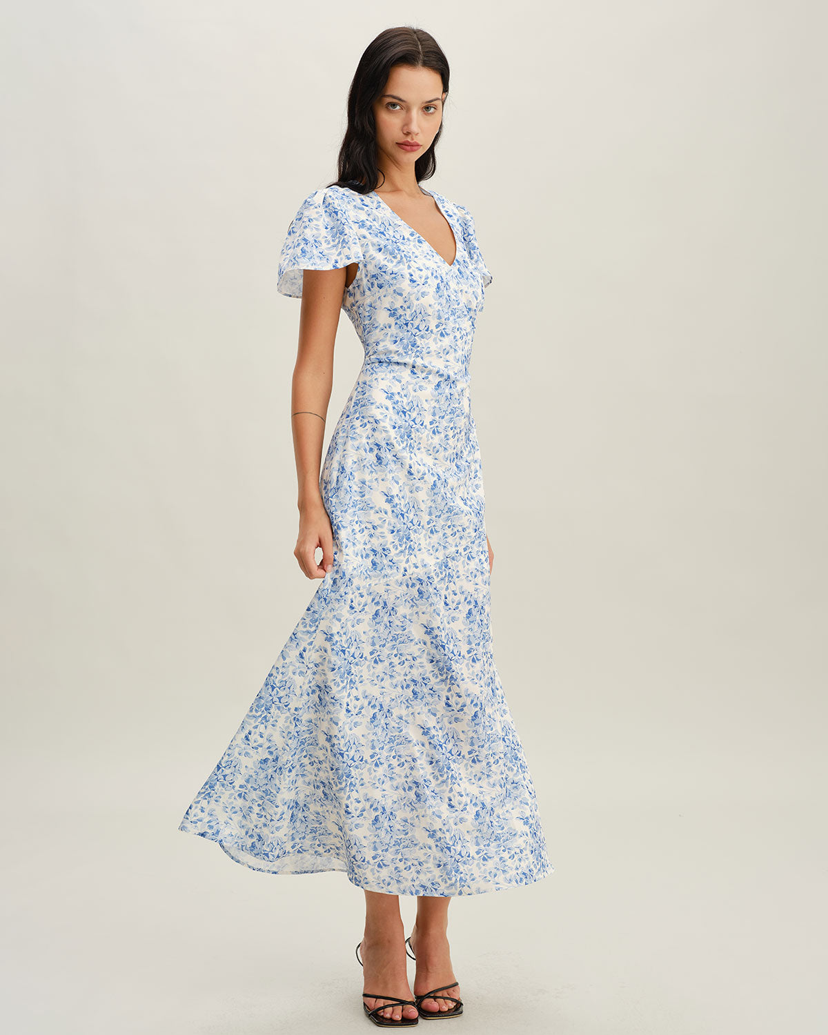 Blue Floral V Neck Button Maxi Dress & Reviews - Blue - Dresses | RIHOAS Blue Floral V Neck Button Maxi Dress & Reviews - Blue - Dresses | RIHOAS