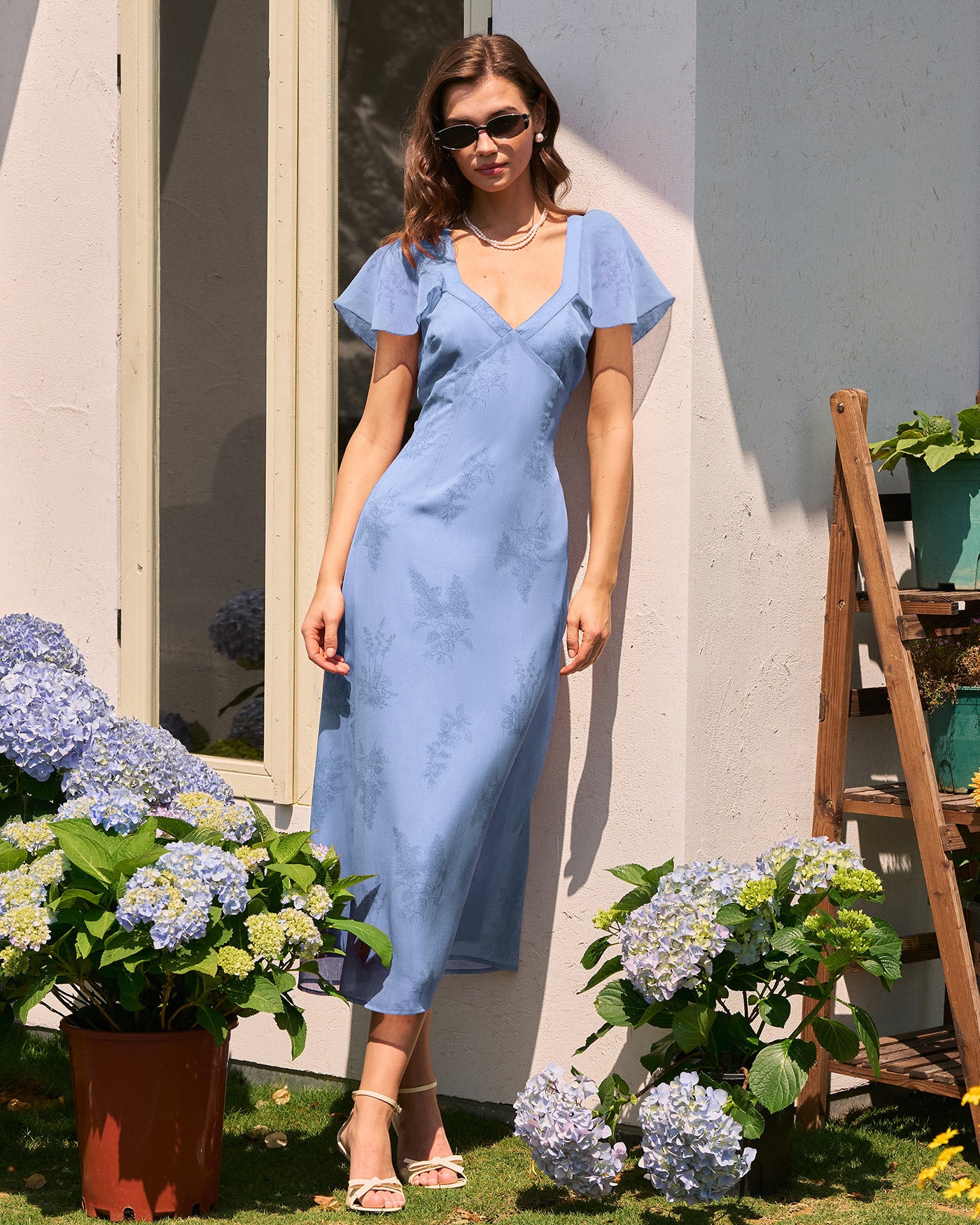 floral midi dress blue Blue Butterfly Sleeve Floral Midi Dress
