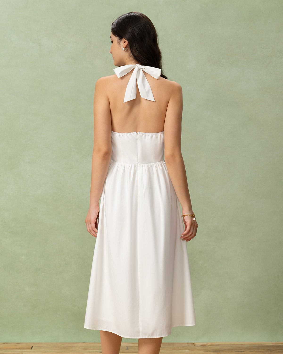 White Embroidery A-Line Halter Midi Dress White Embroidery A-Line Halter Midi Dress