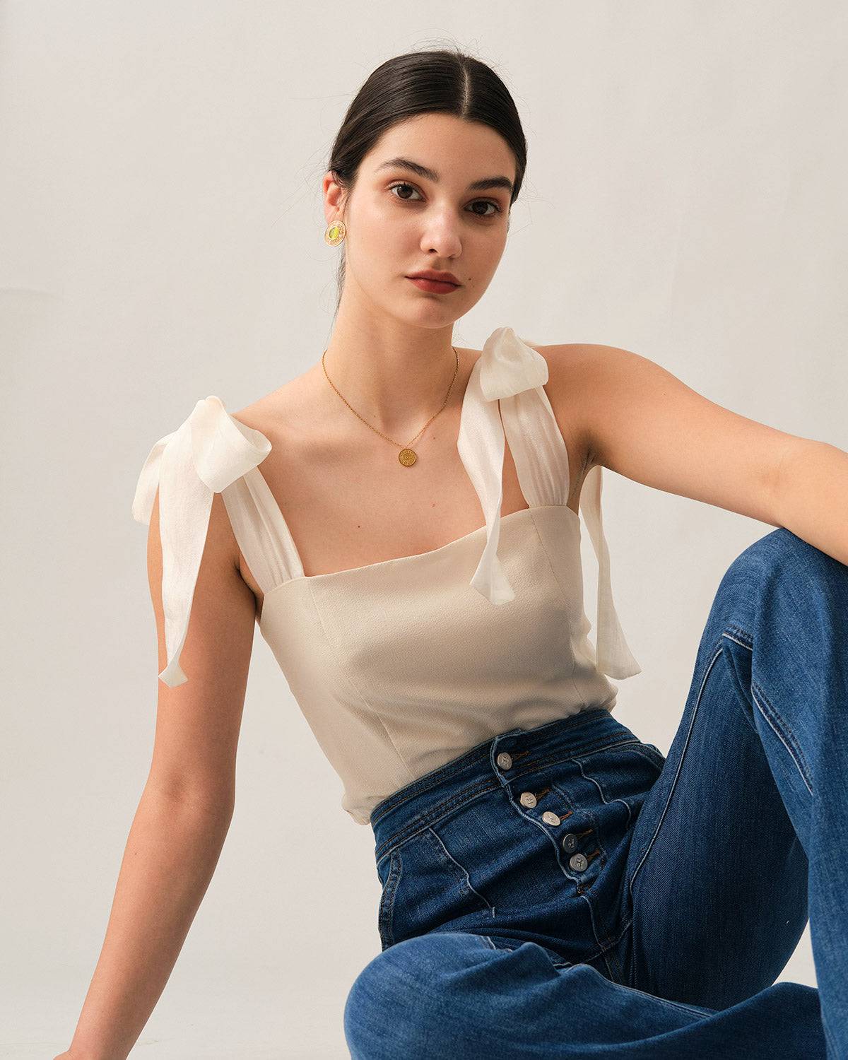 Tie up shoulder shop strap top