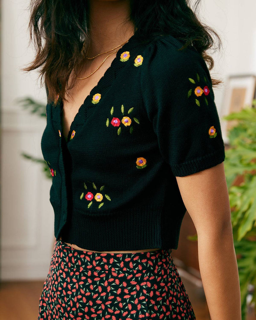 The Floral Embroidered Crop Tee - RIHOAS