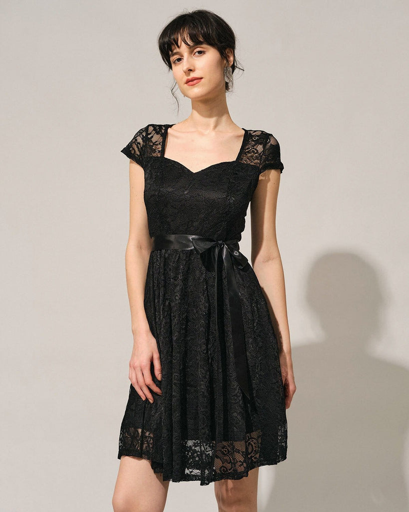 The Black Sweetheart Neck Lace Midi Dress Dresses - RIHOAS