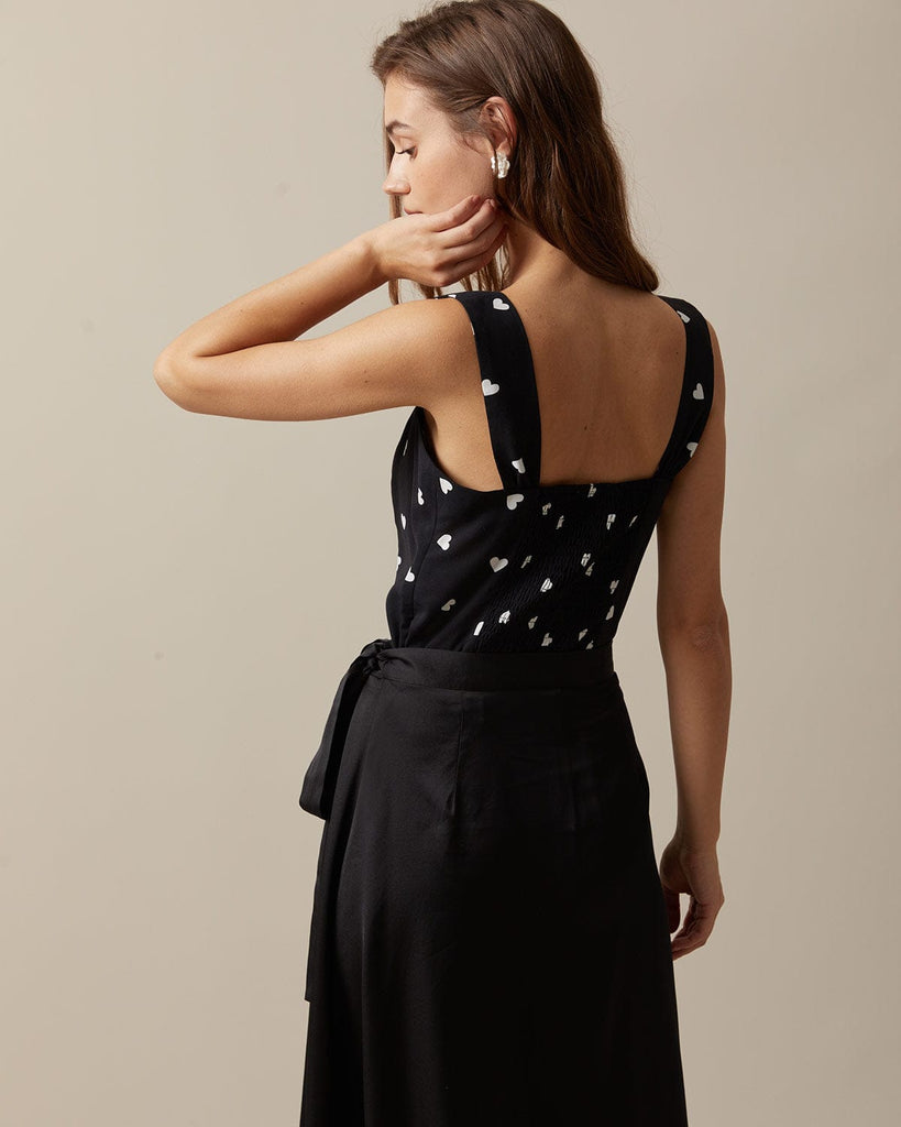 The Black Sweetheart Neck Tank Top Tops - RIHOAS