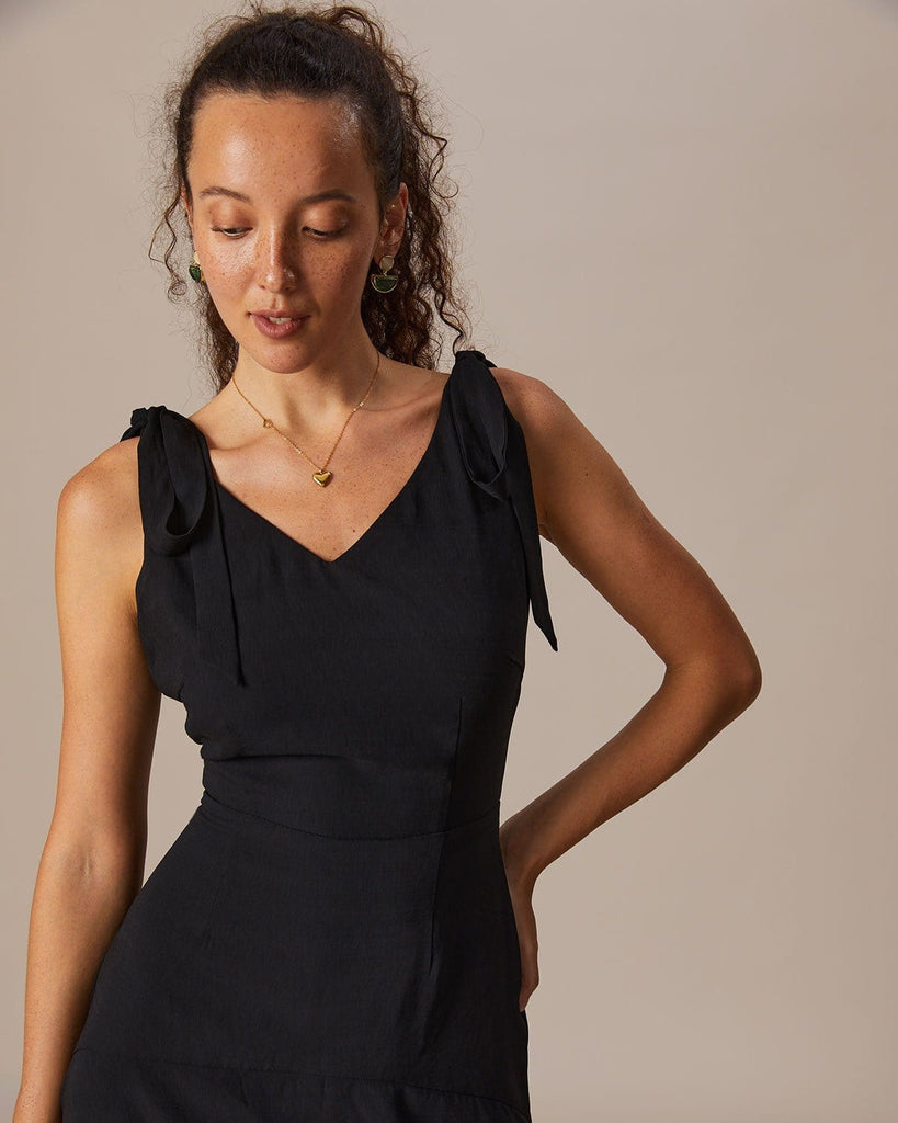 The Black V-Neck Tie Maxi Dress Dresses - RIHOAS