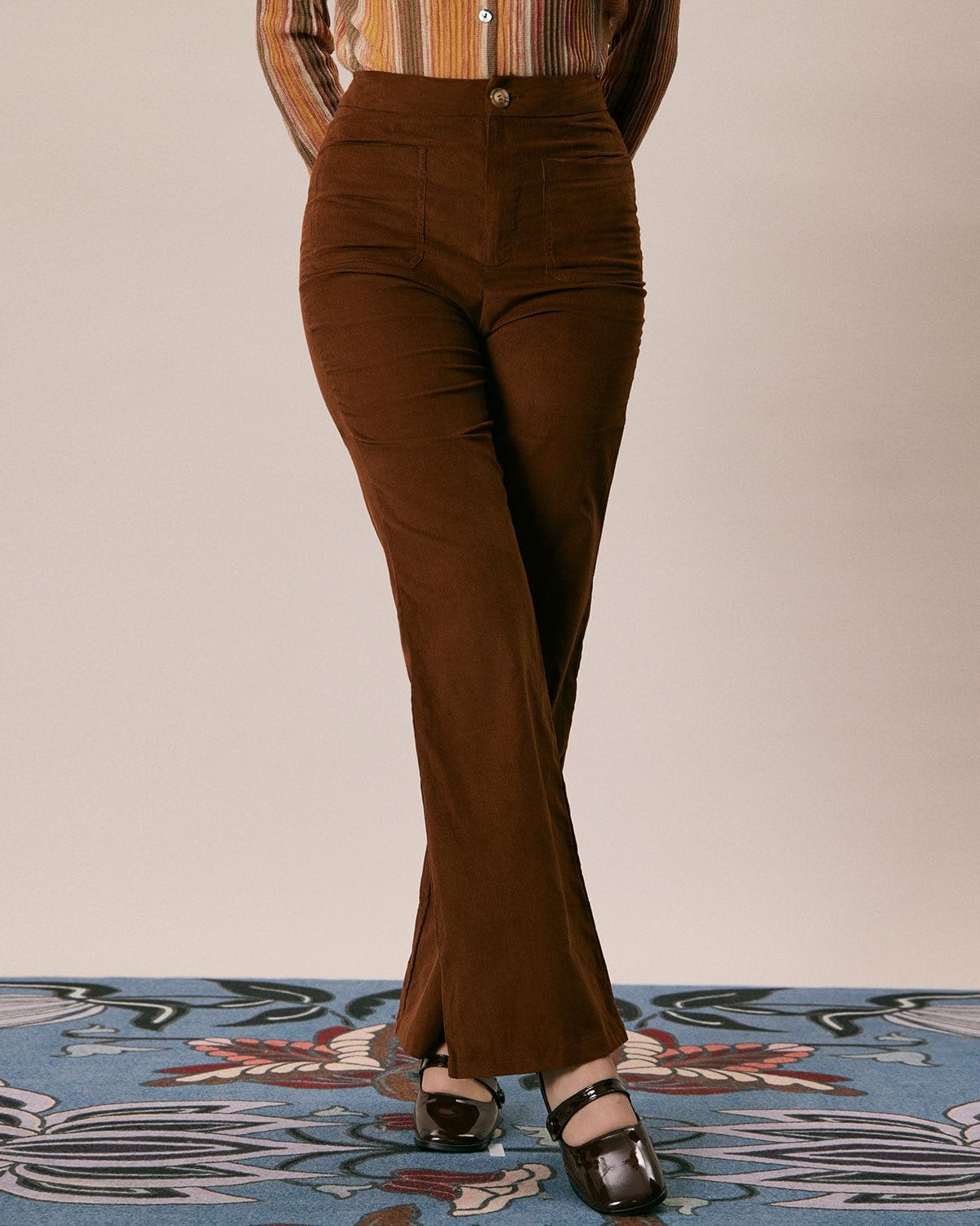 https://www.rihoas.com/cdn/shop/products/the-high-waisted-flare-pants-brown-bottoms-eskgey-284941.jpg?v=1698114142