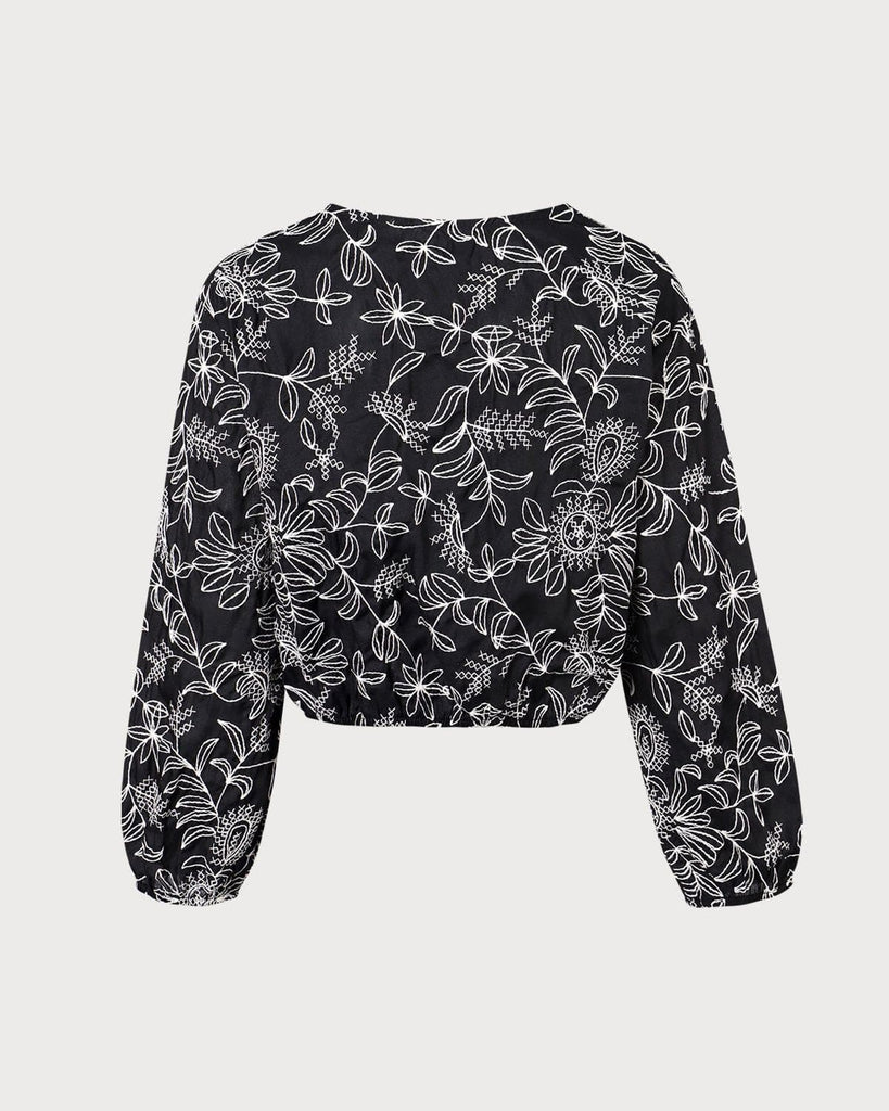 The Round Neck Embroidery Blouse Tops - RIHOAS