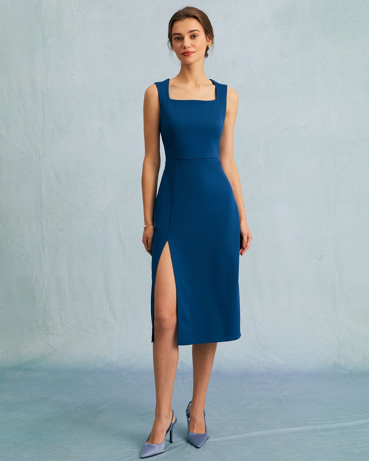 The Blue Square Neck Side Slit Sleeveless Midi Dress